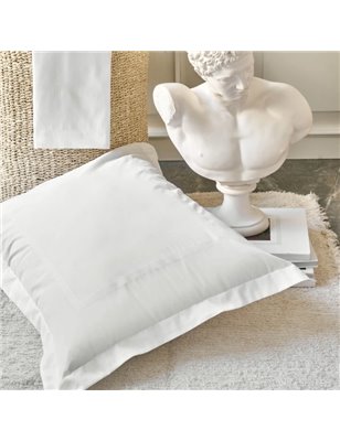 White Col Livia Duvet Cover Set Queen Size - Queen Size | Enplus Home